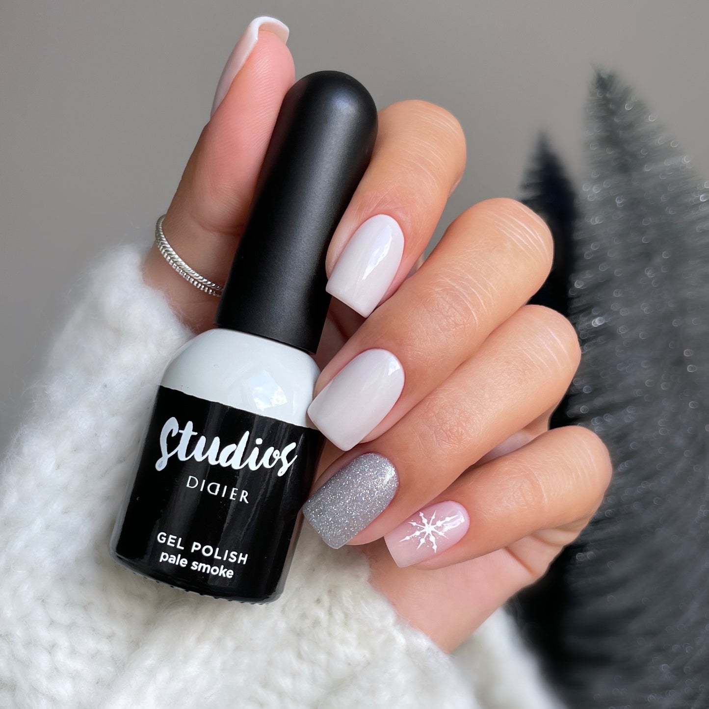 Studios Didier Hibrid Gél Lakk, Pale Smoke, 8ml