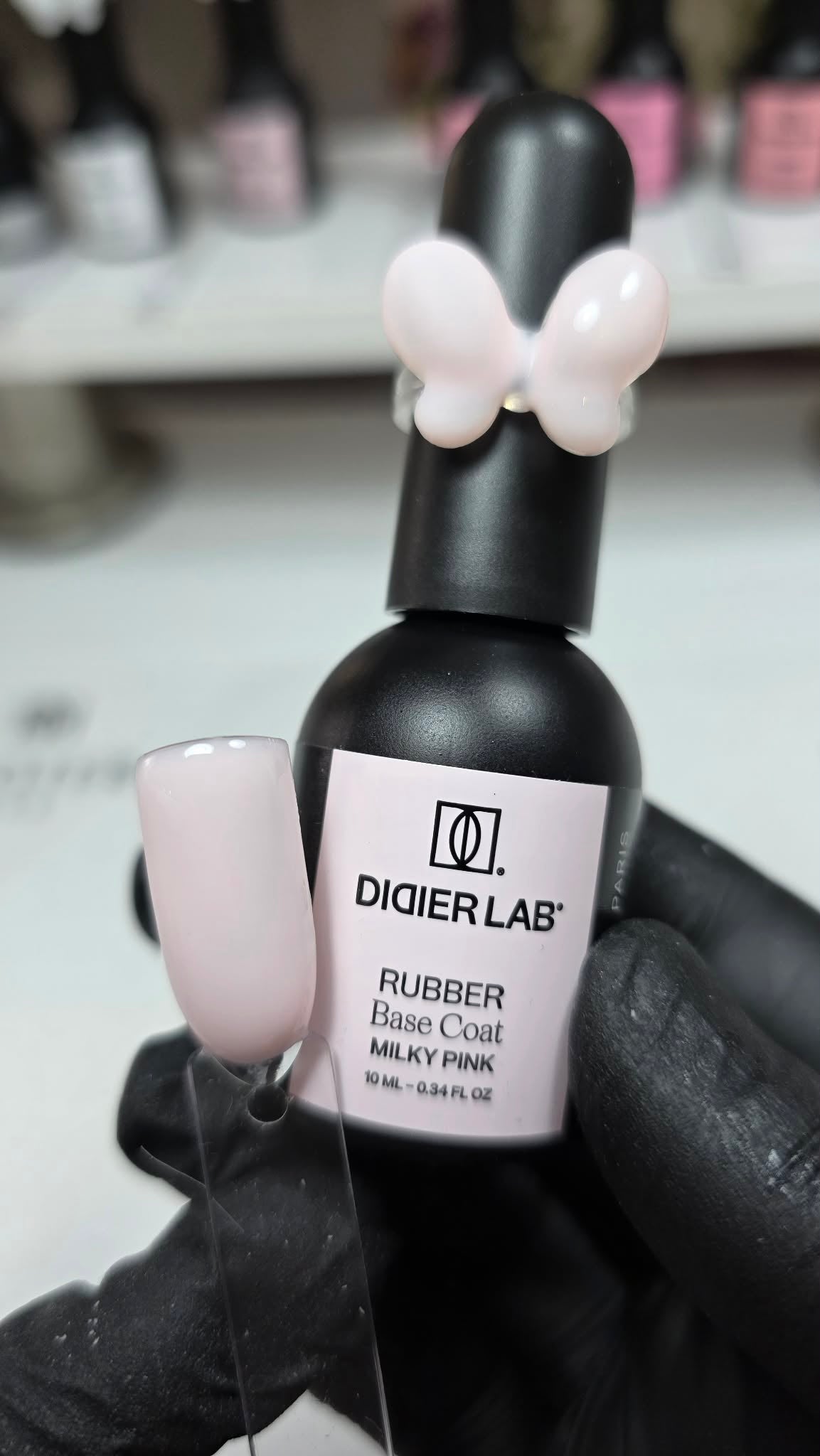 "Rubber Base" alapozó lakk valódi gumival, milky pink, 10ml