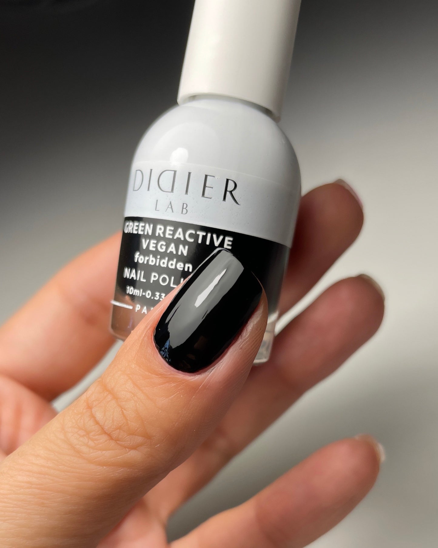 Green Reactive Vegan körömlakk, Forbidden, 10 ml